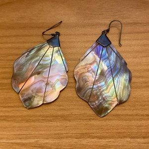 Beautiful vintage 925 sterling silver abalone shell dangle earrings